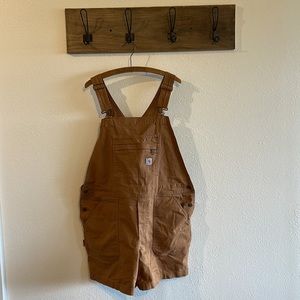 Carhartt Womens XL Short Overalls in Carhartt brown.